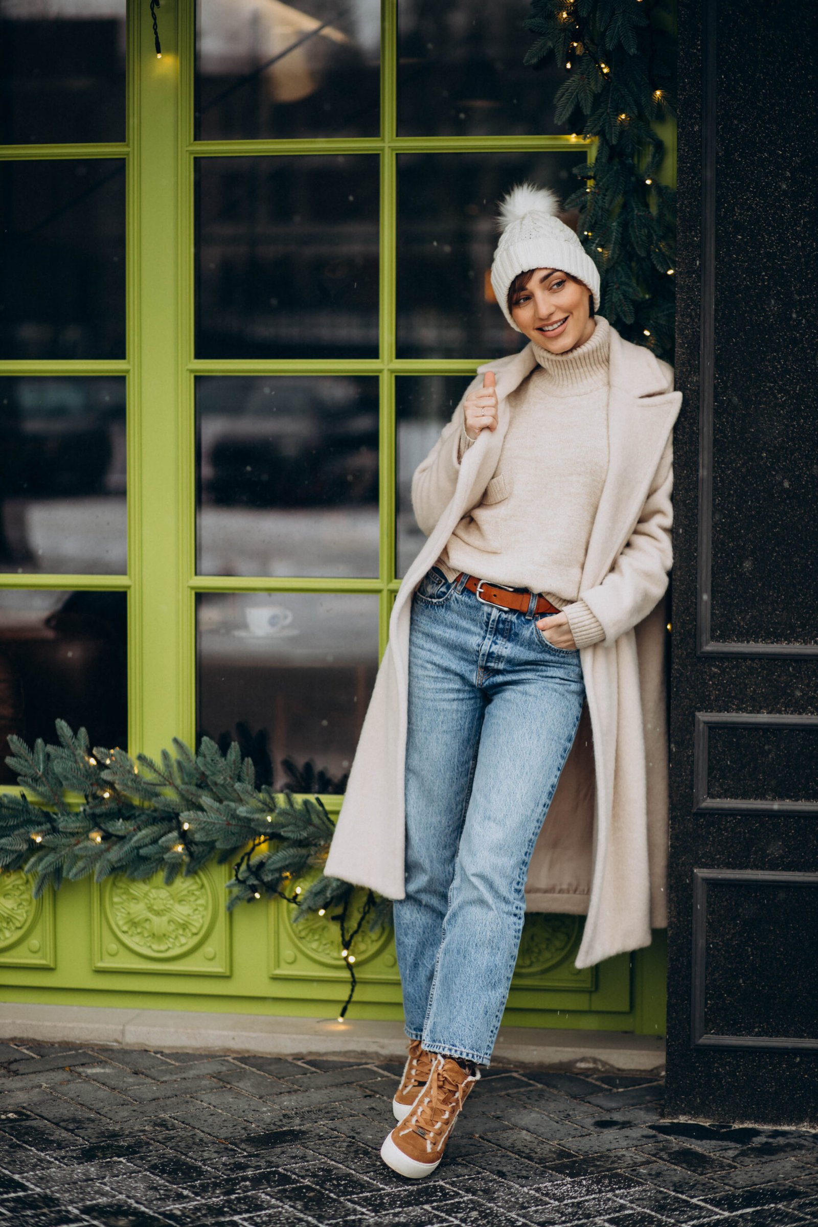 Winter Fashion Clothes: Modern Trends, Outfit Ideas, and Cold-Weather Styling